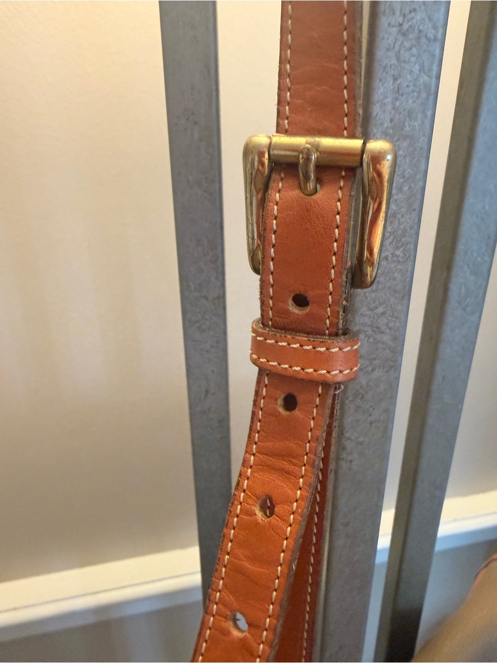 Dooney & Bourke Taupe Pebbled Leather Crossbody with Tan Trim - Picture 5 of 11